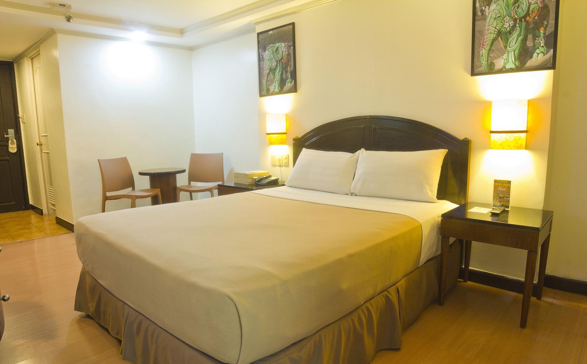 Fersal Hotel Neptune Makati Makati City Exterior foto