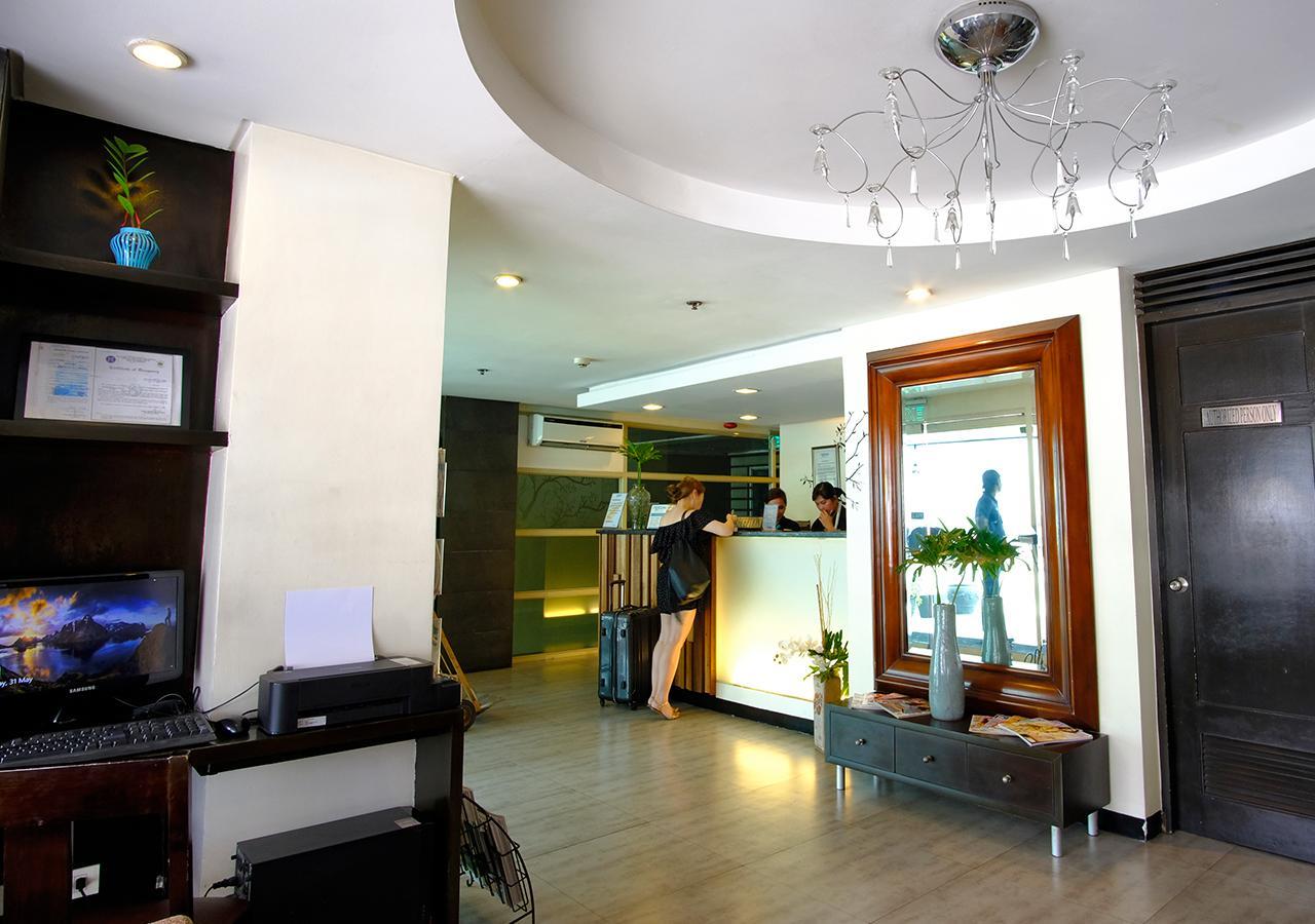 Fersal Hotel Neptune Makati Makati City Exterior foto